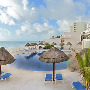 Cozy Ocean Front Penthouse At Marlin Beach , Cancun Mexico